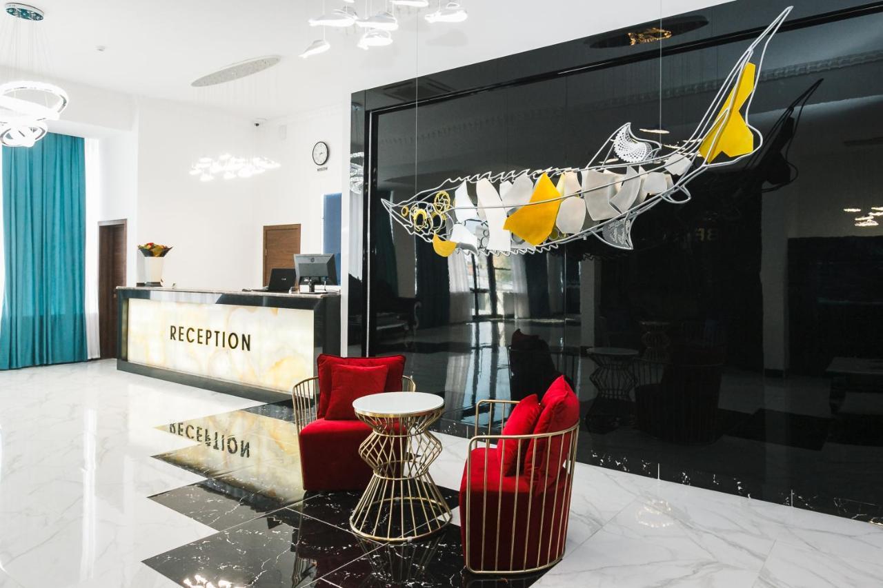 Beluga Hotel Atyrau Exterior photo